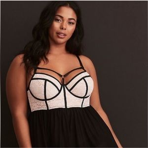 Torrid black & lace strappy babydoll